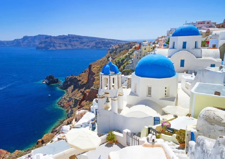 Costa Voyages